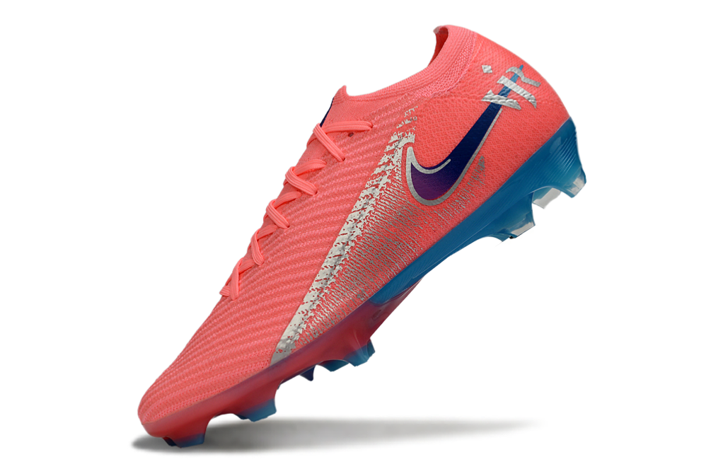 Close-up of Nike Air Zoom Mercurial Vapor XVI Elite FG soccer cleats