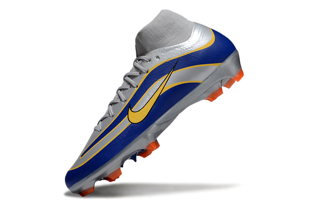 Close-up of Nike Air Zoom Mercurial Superfly X Elite Football Cleats