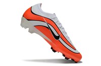 Nike Air Zoom Mercurial Vapor XVI R9 Elite Football Boots in action.