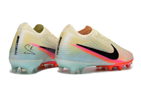 Custom Nike Mercurial Vapor XVI Elite AG football boots designed by Sam Kerr for exceptional performance and style.