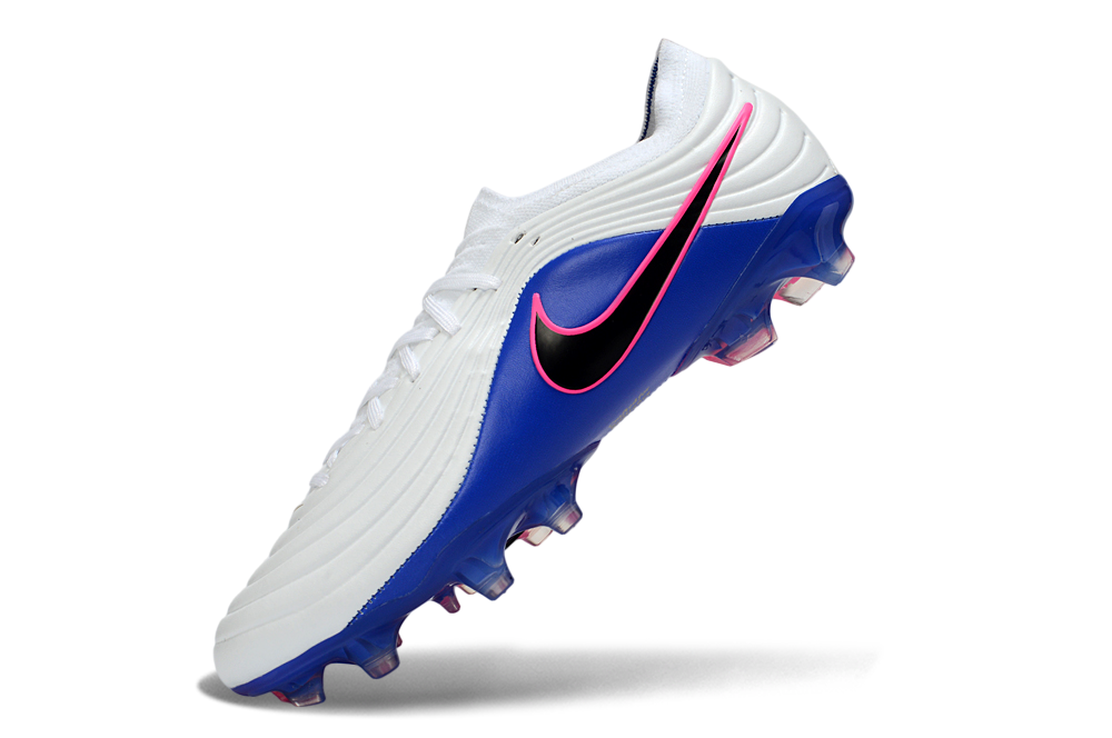 Close-up of the Nike Tiempo Legend Maestro Elite FG football boot upper material