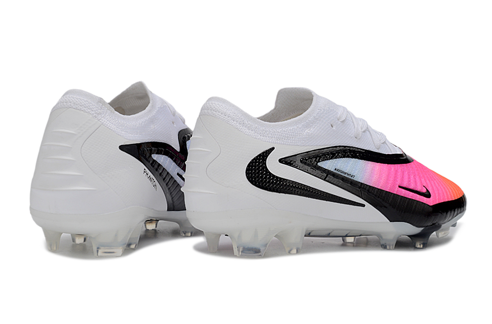 Nike Phantom 6 Elite FG soccer cleats with exceptional comfort and support features