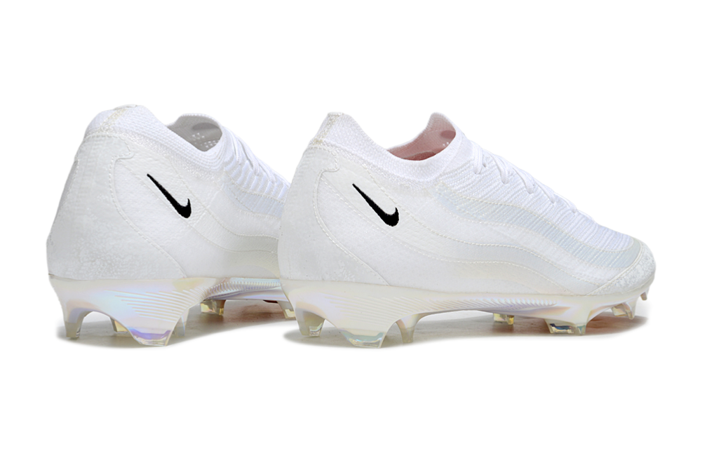 Air Max 95 SE and Mercurial Vapor XVI Elite soccer shoe collaboration