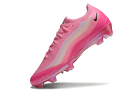 Close-up of Nike Mercurial Vapor XVI Elite x Air Max 95 SE, elite soccer shoes