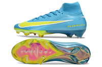 Nike Air Zoom Mercurial Superfly X Elite Football Boots' Sole and Cleat System