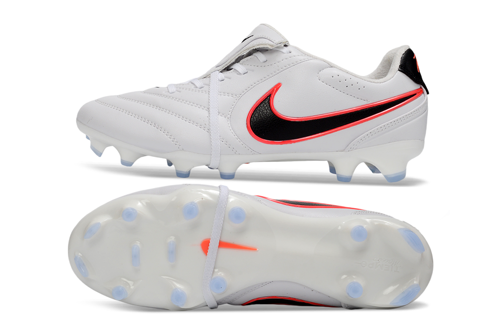 Nike Tiempo Ligera Pro LE Elite FG showcases lightweight and responsive technology for elite football performance.
